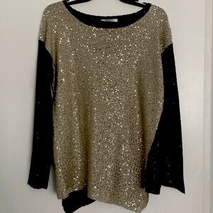 DKNYC gold and black sequined top